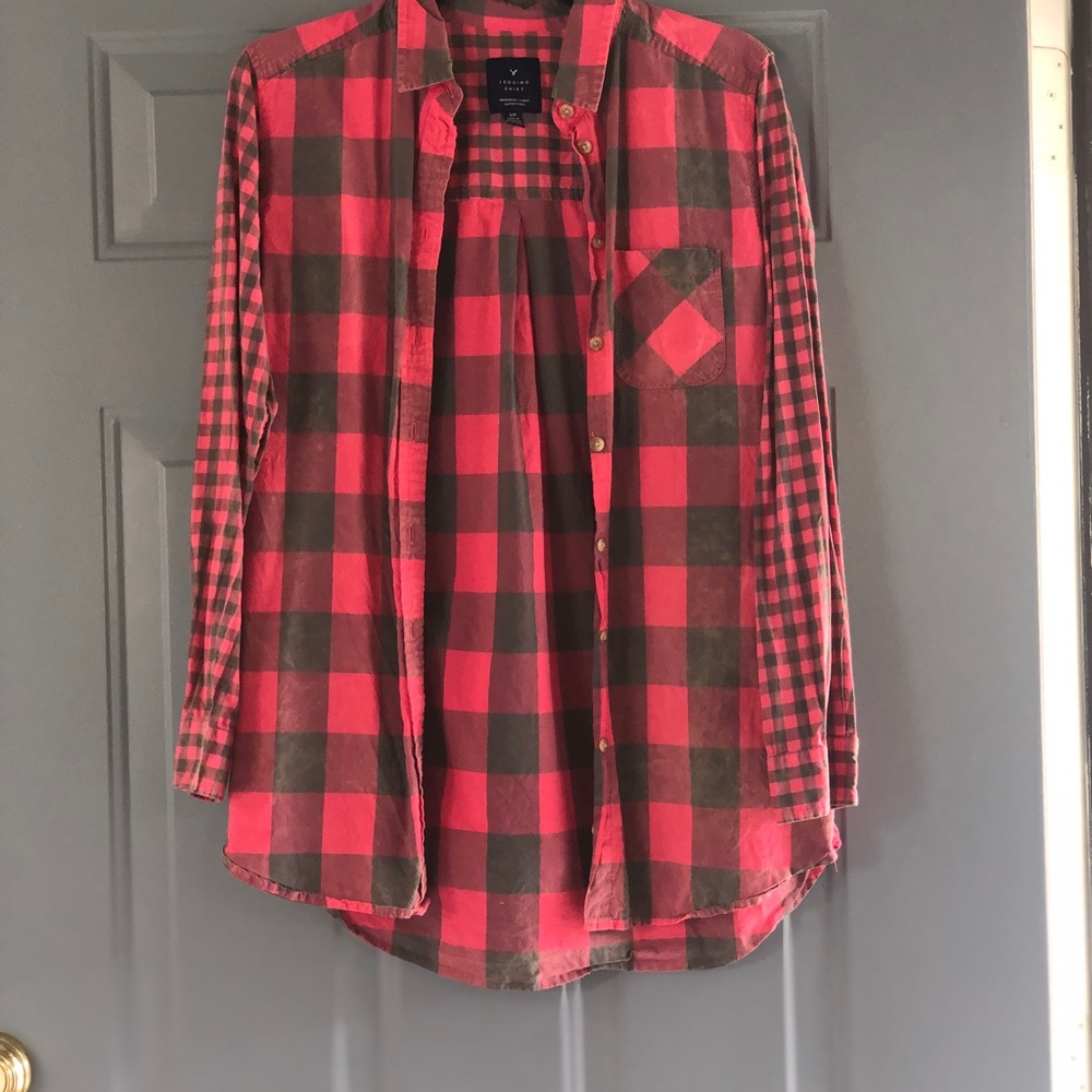 American Eagle Jegging Shirt